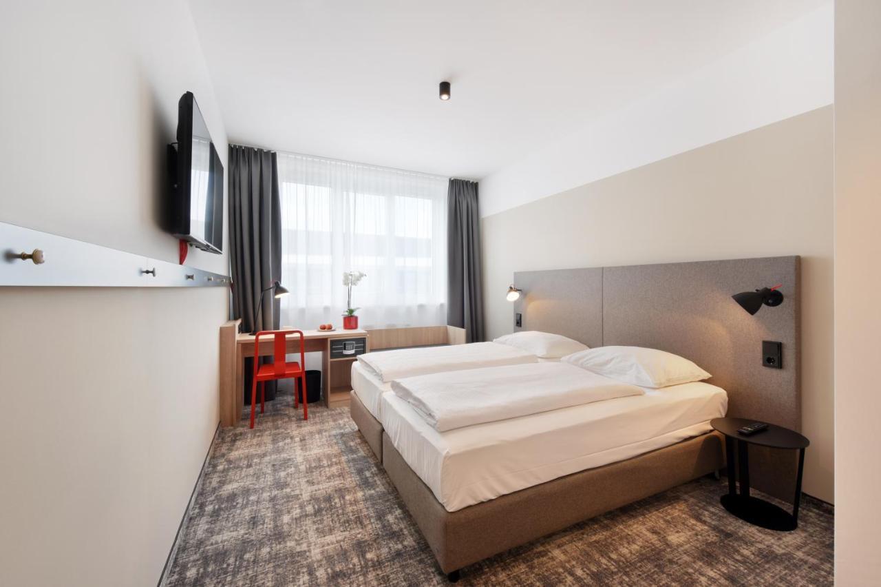 Wyndham Garden Messe 4* München